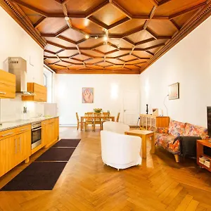 Aptc Downtown Monument4rent Near Checkpoint Charlie Appartement